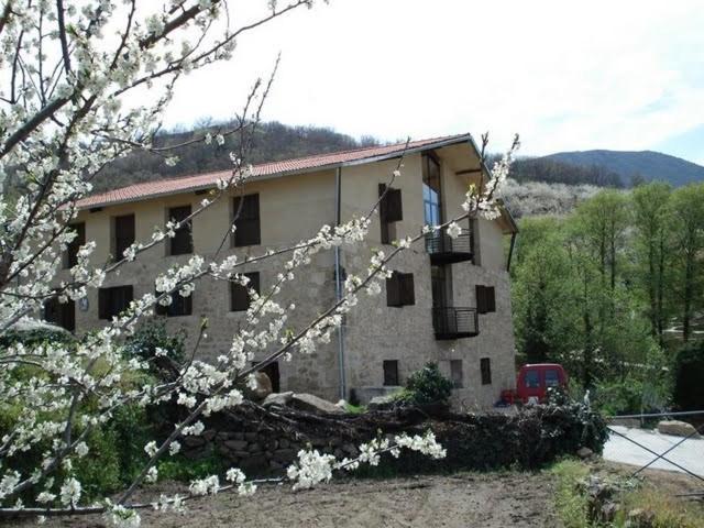 Albergue Aurora Boreal Casas del Monte المظهر الخارجي الصورة